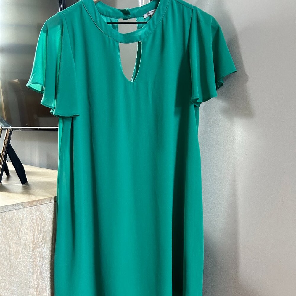 Gorgeous green Jodifl dress flutter sleeve keyhole Size M